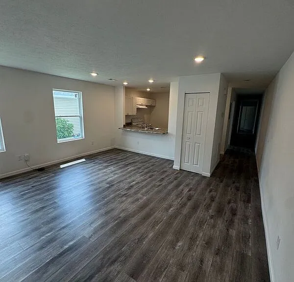 1618 W Scott St #A — Photo 2