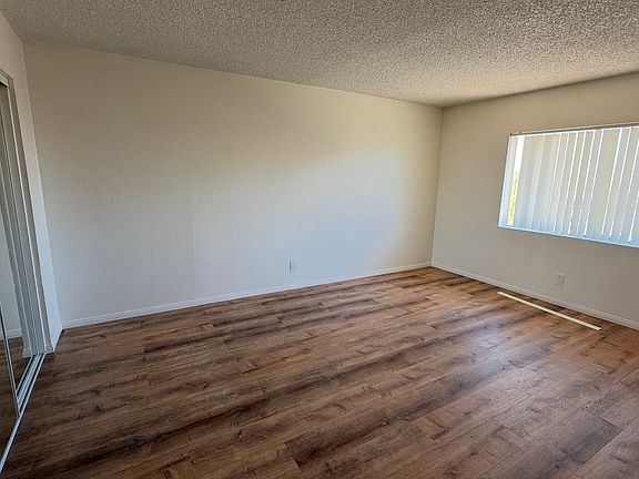 2nd image of 1341 Barstow Rd APT D