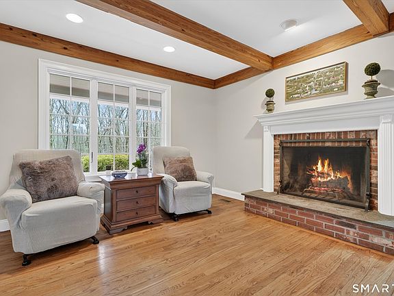 4th image of 35 Marvin Ridge Place