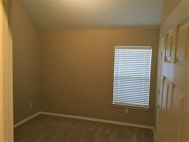 2411 Morgan Ridge Ln — Photo 14
