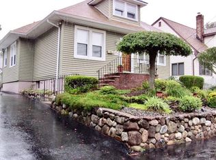 20 Clinton Ave, Tappan, NY 10983