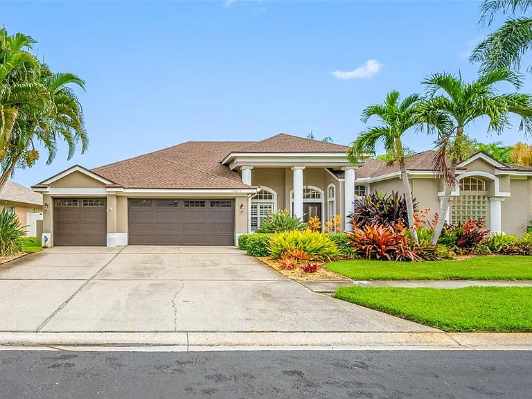 10675 Park Place Dr — Photo 45