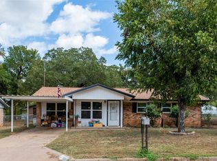 605 SE 26th Ave, Mineral Wells, TX 76067
