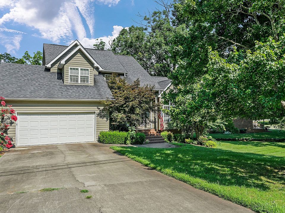 1st image of 1501 N Plantation Dr
