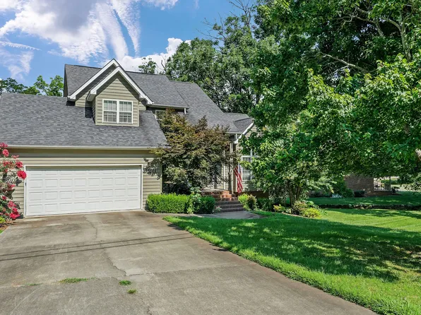 1501 N Plantation Dr, Cookeville, TN 38506