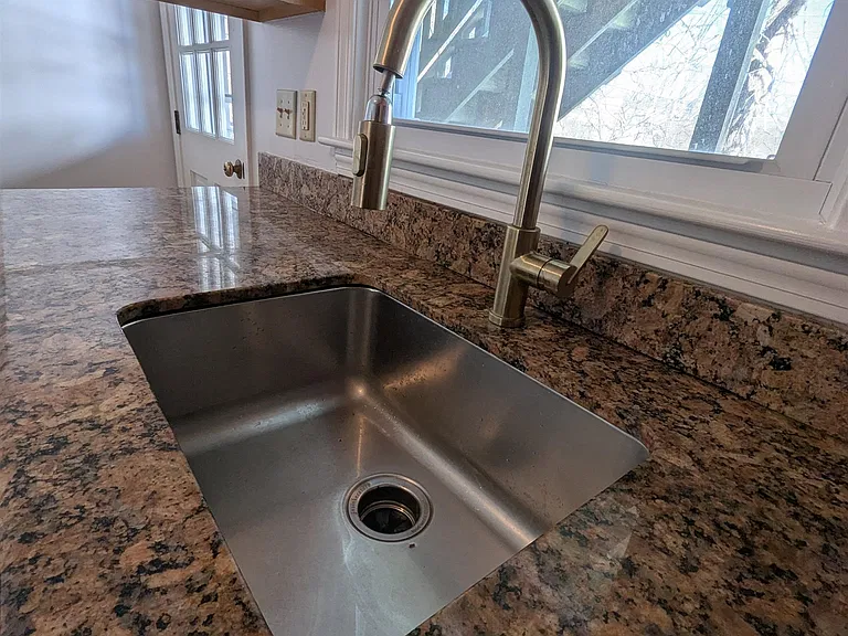 471 High St #4 — Photo 8