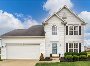 5497 Fountain Cir, North Ridgeville, OH 44039