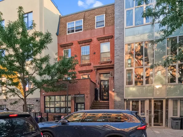 197 Humboldt Street image 1 of 11