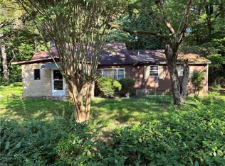 307 Church Rd, Yorktown, VA 23690