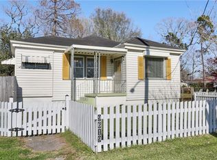 9619 Palm St, New Orleans, LA 70118