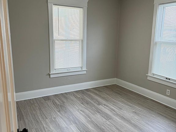 5th image of 311 Quincy Ave