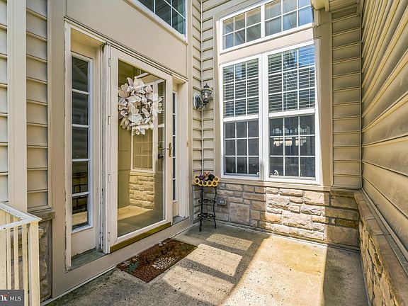 2nd image of 1304 James Ct #110