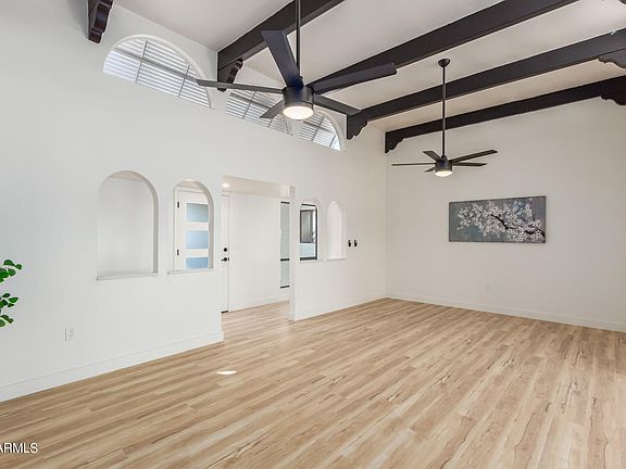 3rd image of 10440 N 106TH Avenue
