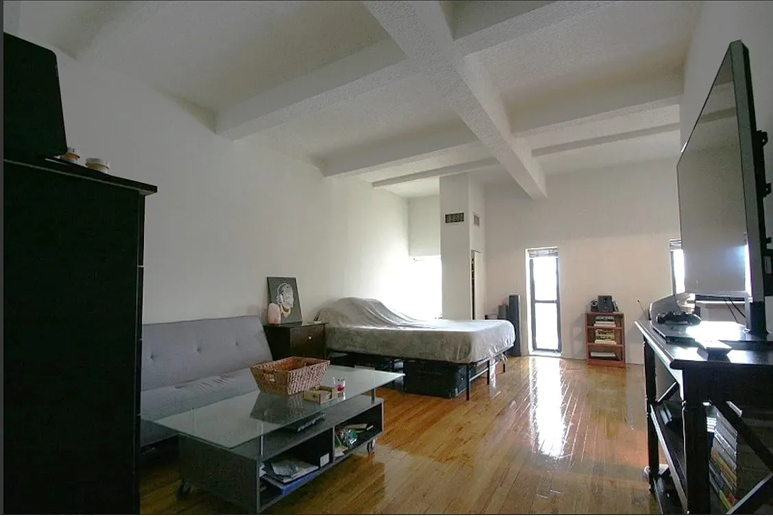 Building Photo - 160 Bleecker St #4E