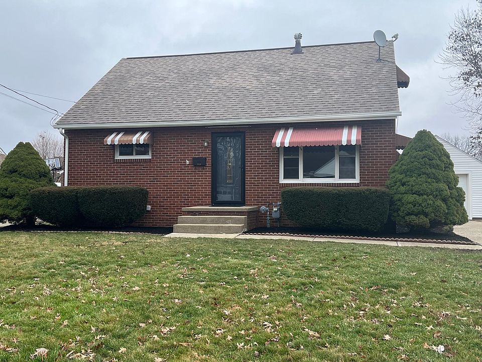 1st image of 1010 Romary Ln