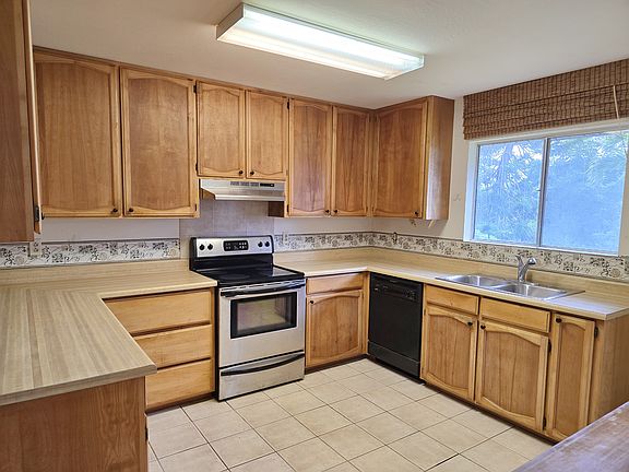 3rd image of 94-1494 Hekau St
