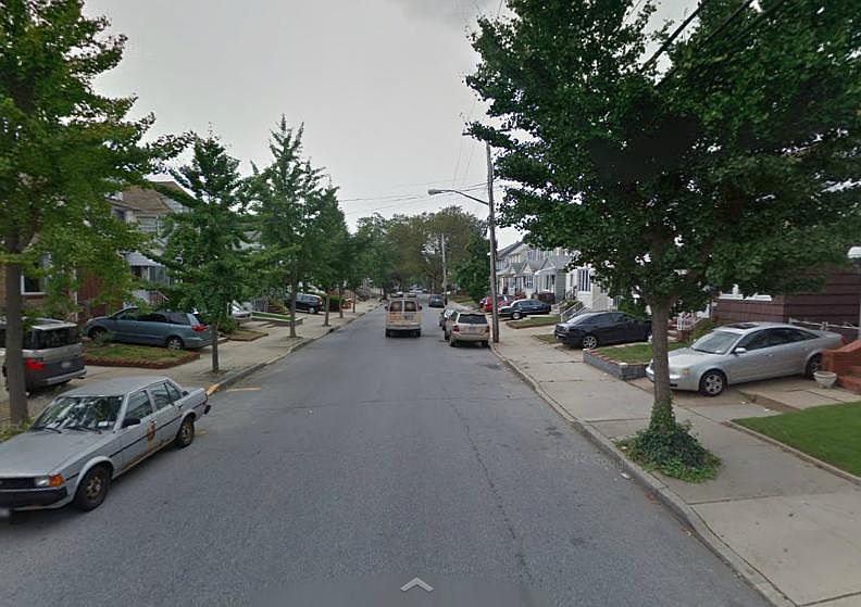2nd image of 11442 114th St