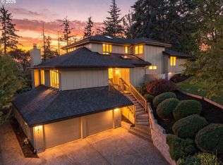 541 Spyglass Dr, Eugene, OR 97401