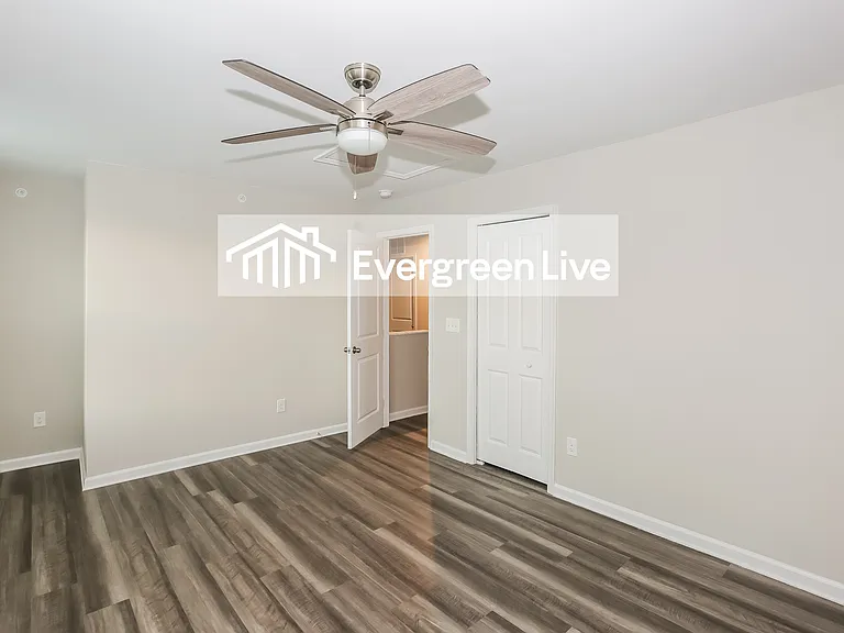 2450 Willow Pond Ln SE — Photo 11