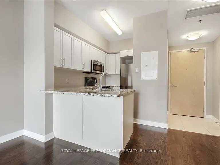 300 Lett St #611 — Photo 11