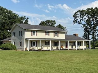 14562 3rd Rd, Stockton, MO 65785