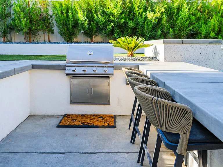 Built In BBQ Grill