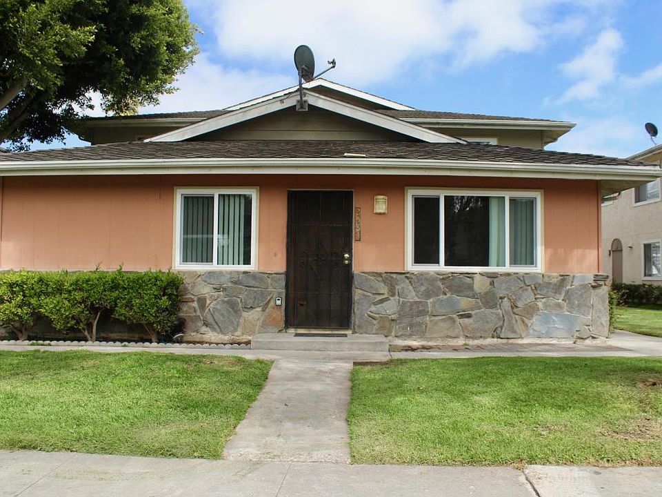 1st image of 2584 N Spinnaker Ave