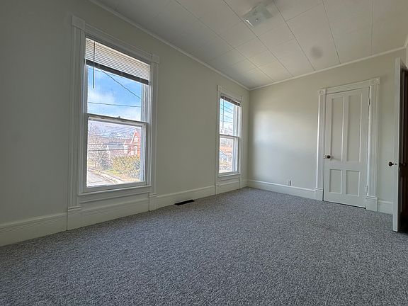 5th image of 68 North St APT 1