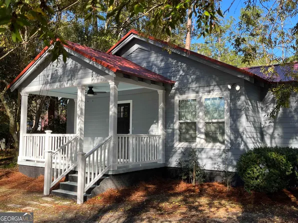 1107 Coral Rd, Waycross, GA 31501