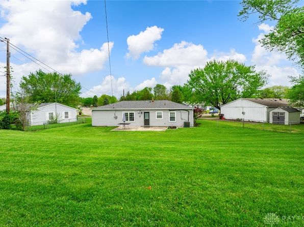 604 Martha Dr, Franklin, OH 45005