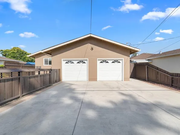 951 Rose Ave, Redwood City, CA 94063
