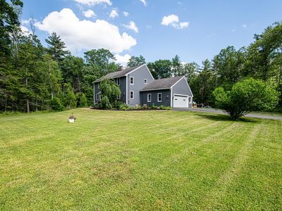 33 Hillside Road, Kingston, NH, 03848