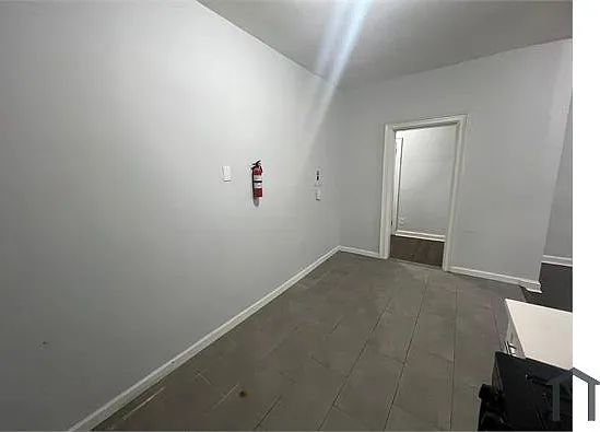 51 Summit Ave #5B — Photo 5