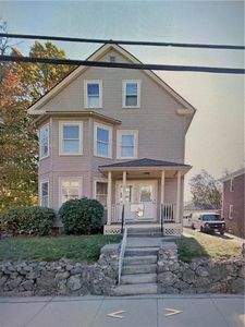 848 Smith St, Providence, RI, 02908