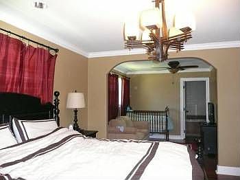 3rd image of 7230 Lake Barrington Dr