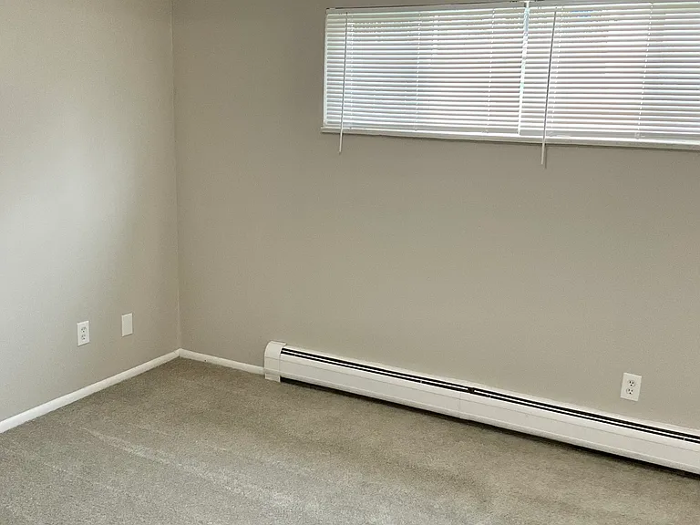 1 bdrm Bedroom 2 1 bdrm Bedroom 2