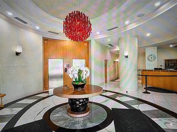 4th image of 600 S Dixie Hwy APT 321