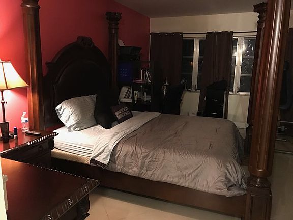 5th image of 4311 Crystal Lake Dr APT 406