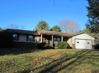 5189 Wayne Rd, Mantua, OH 44255