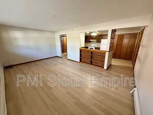 905 W 18th St #103 Photo 1