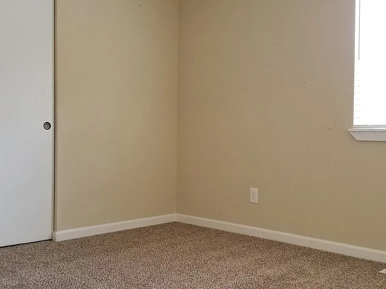 4315 Cedar Ct SE — Photo 10