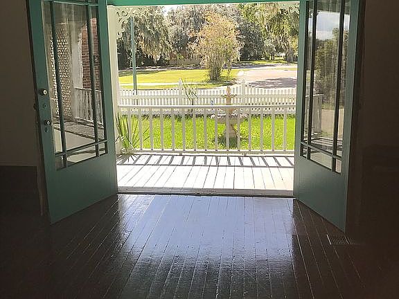 3rd image of 334 Central Ave