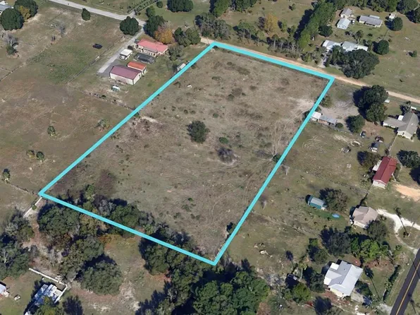 3910 Rix Rd, Lady Lake, FL 32159