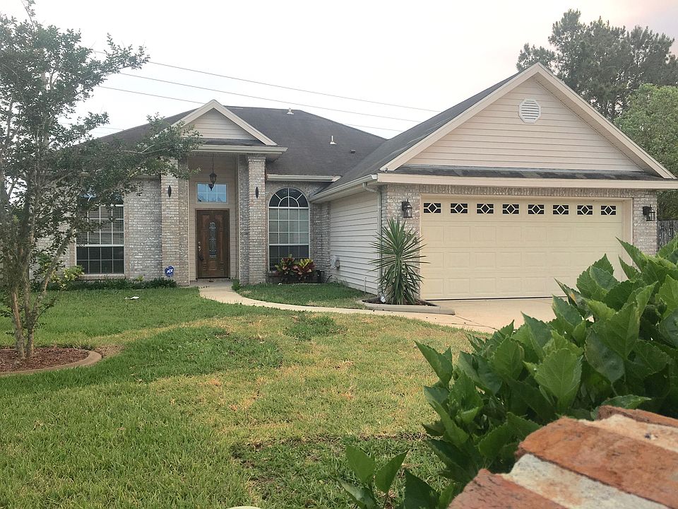 1st image of 11684 Oxford Crest Ln