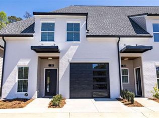 113 Chateau Dr, Rome, GA 30161