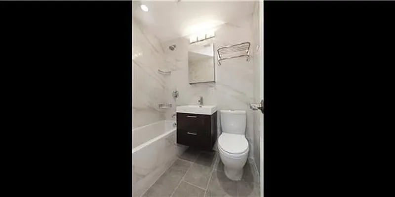 Rented by A Space Realty NY LLC | media 27