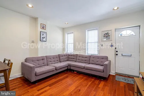 1038 S Bouvier St Photo 1