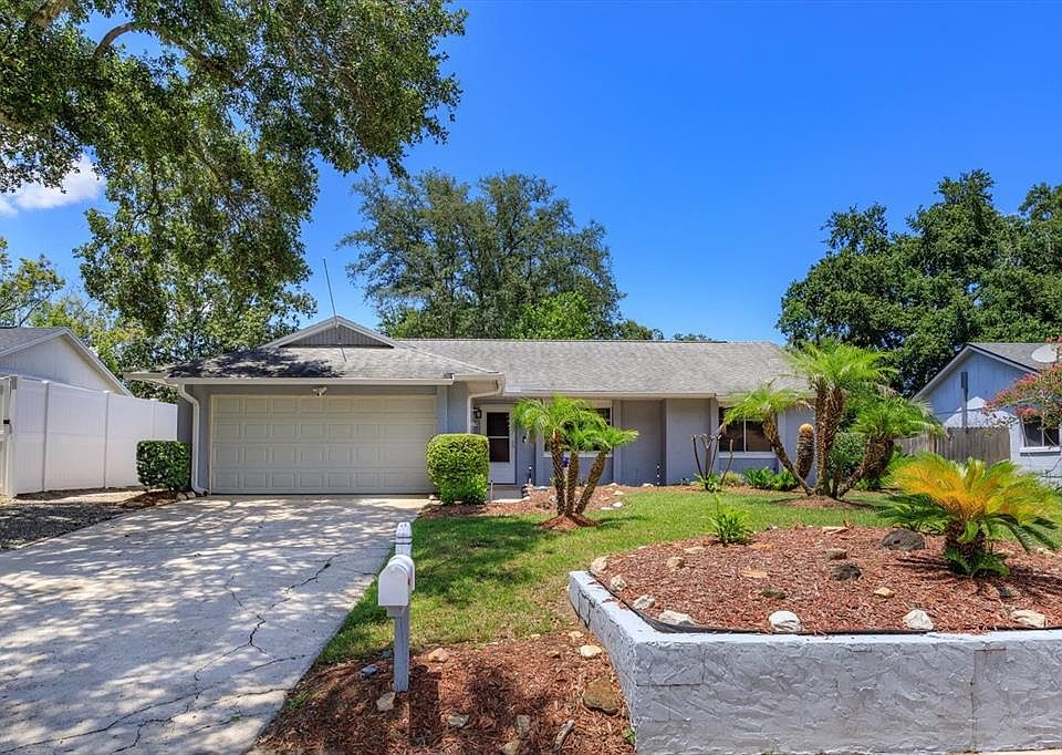 1st image of 3325 Sassafras Ct