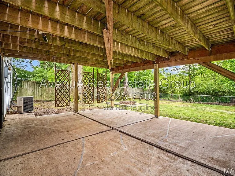 515 Stephanie Ln #A — Photo 34
