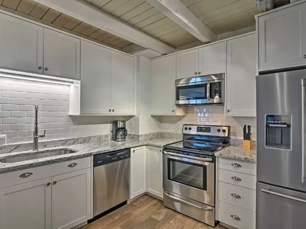 2400 Lodgepole Ct, Silverthorne, CO 80498